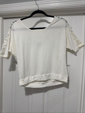 Express White Short Sleeve Top with Lace-Trim Shoulders/Back